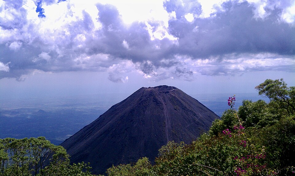 Izalco volcano seen from the Cerro Verde viewpoint